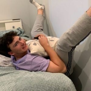 Meet your Posher, Wade